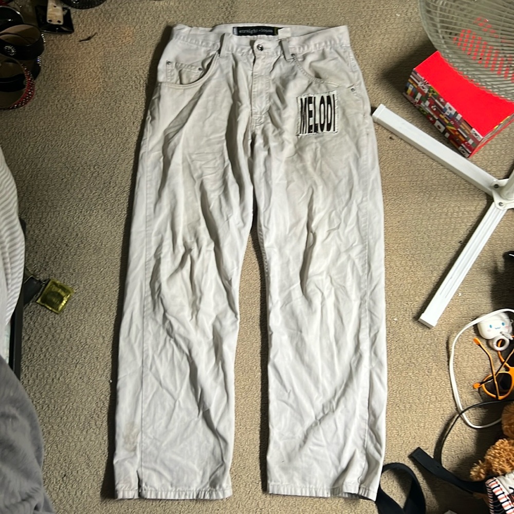 Ec melodi Levi Silvertabs
